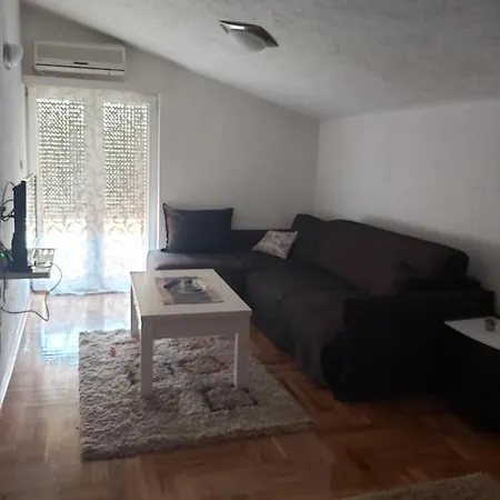 דירה Apartman Zora Iii